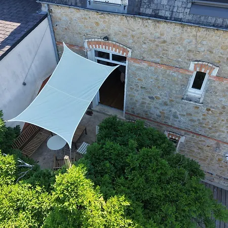 Hébergement de vacances Maison 1930 Rénovée - Centre Et Gare à Pied Sablé-sur-Sarthe
